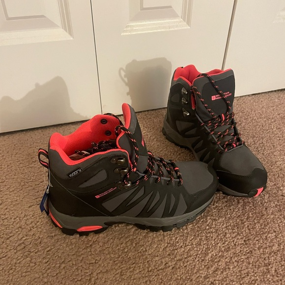 MOUNTAIN WAREHOUSE 7 Waterproof Grey Hiking Bts - Picture 1 of 7